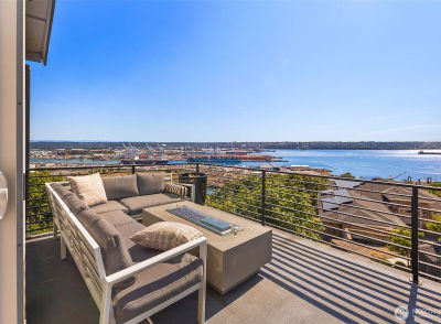 1422 Browns Point Blvd Tacoma, WA 98422