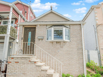 118 Baden Pl Staten Island, NY 10306
