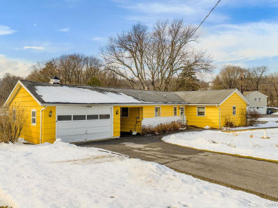 16 Overlook Dr Newburgh, NY 12550