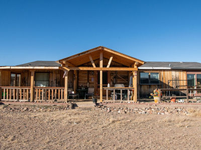 250 Frontier Trl Datil, NM 87821