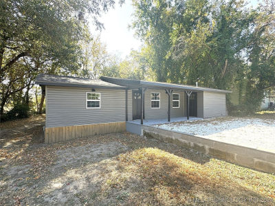 1185 E Pine St Westville, OK 74965