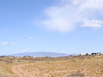 53 Wallner Dr Veguita, NM 87062