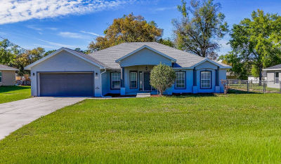 198 Malauka Run Ocklawaha, FL 32179