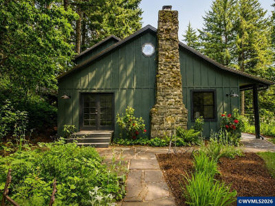 6582 Liberty Rd S Salem, OR 97306