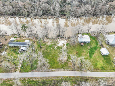 47838 Amite River Rd Saint Amant, LA 70774