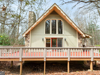 374 W Sugarbush Dr Dillard, GA 30537