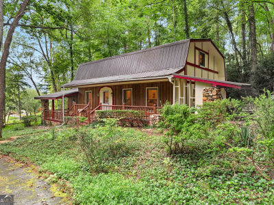 63 Eagle Chase Cir Dillard, GA 30537