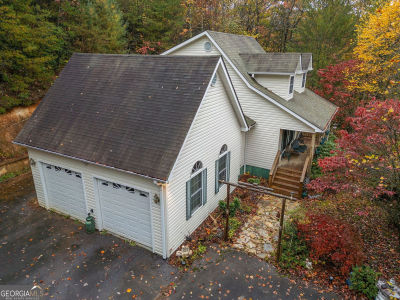 1327 Pinnacle Dr Clayton, GA 30525