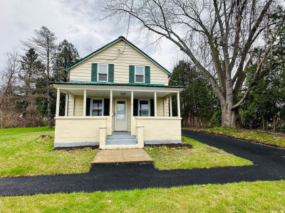 4 Allen St Hudson Falls, NY 12839