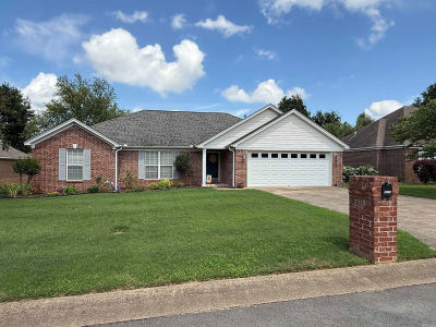 2319 Brittany Ln Searcy, AR 72143
