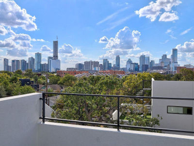 1175 Navasota St #2 Austin, TX 78702