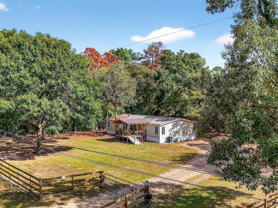 7365 Washington Ave Montgomery, TX 77316