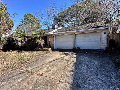 2103 18th Ave Northport, AL 35476