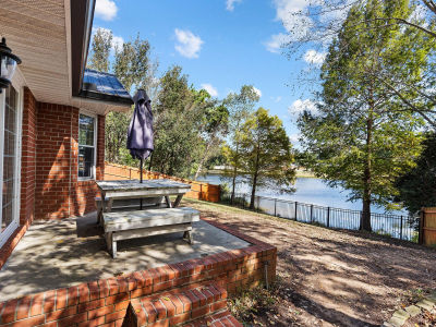 2852 Atoka Trl Crestview, FL 32539