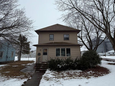 402 E Flynn St Redwood Falls, MN 56283