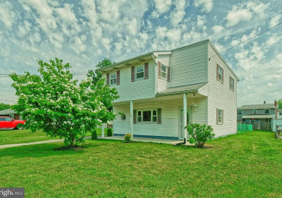 68 Dunn Ln Pennsville, NJ 08070