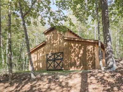 1166 Upper Sweetwater Trl SE White, GA 30184