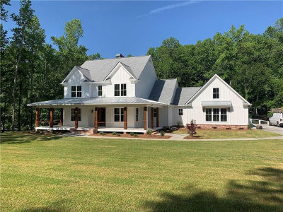 3511 Reavis Mountain 2 Rd Ball Ground, GA 30107