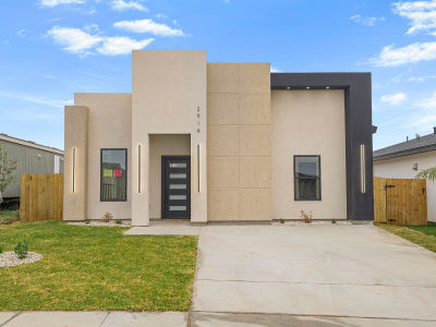 2914 Coventry Dr Laredo, TX 78046