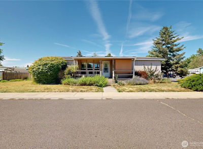 589 NE Criscola Ave College Place, WA 99324