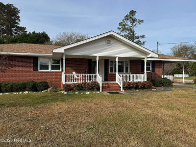 205 N Miller St Chadbourn, NC 28431