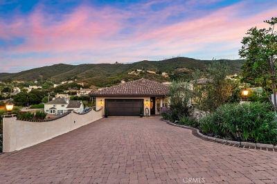 1124 Kathleen Dr Newbury Park, CA 91320