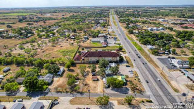 1820 10th Street, Floresville, TX, USA