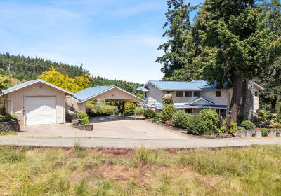 31762 Nichols Ln Cottage Grove, OR 97424