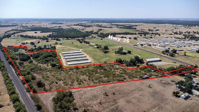 5205 N Highway 36 Cameron, TX 76520