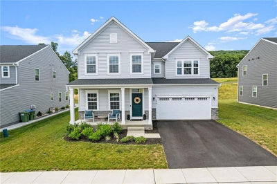 6470 Scenic View Dr Macungie, PA 18062