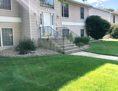 308 S Broad St APT 12 Griffith, IN 46319