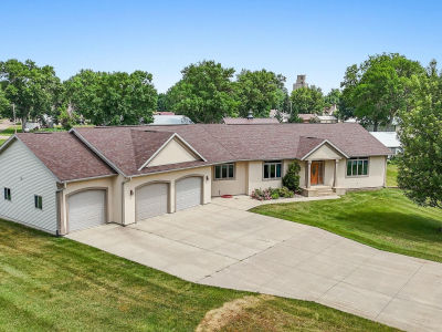 308 W Harris Ave George, IA 51237
