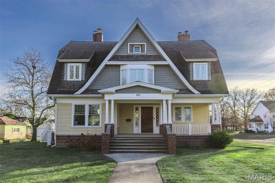 905 E 1st North St Carlinville, IL 62626