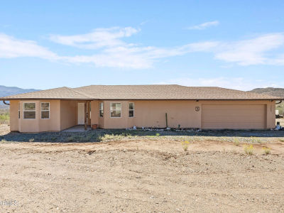 17200 S Dripping Springs Rd Mayer, AZ 86333