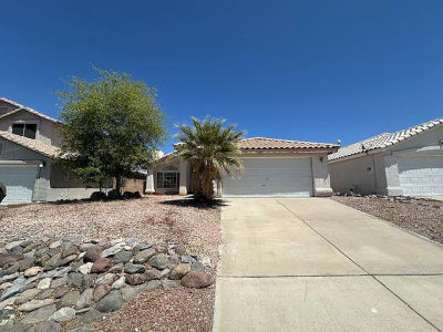 2195 Hi Jolly Dr Bullhead City, AZ 86442