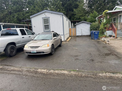 602 29th St SE TRAILER 46 Auburn, WA 98002