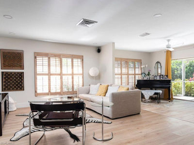 5 Crooked Ln #22 Naples, FL 34112