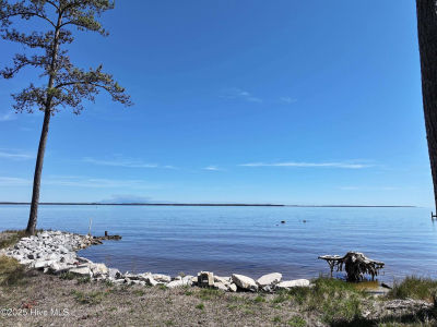 422 Jenles Dr Belhaven, NC 27810