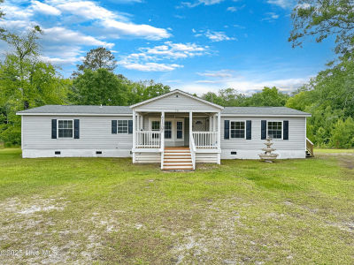 70 Little Pond Rd Rocky Point, NC 28457