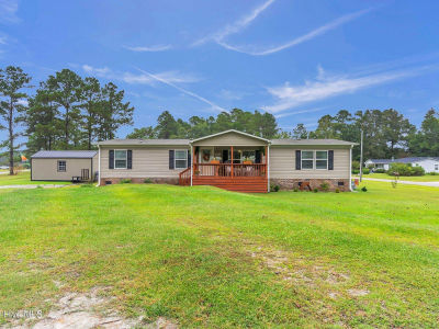 414 Sherrow River Dr SW Shallotte, NC 28470