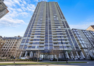 1300 N Lake Shore Dr APT 10B Chicago, IL 60610