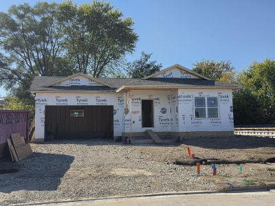 4822 37th Ave Kenosha, WI 53144