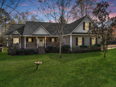 4121 Pine Ridge Rd Appling, GA 30802