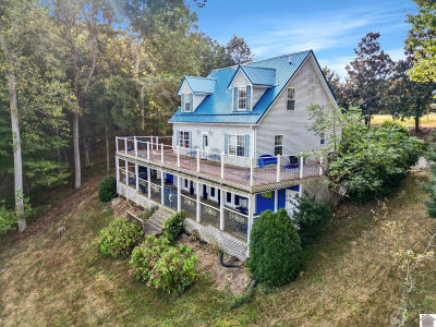 208 Goose Creek Dr Cadiz, KY 42211