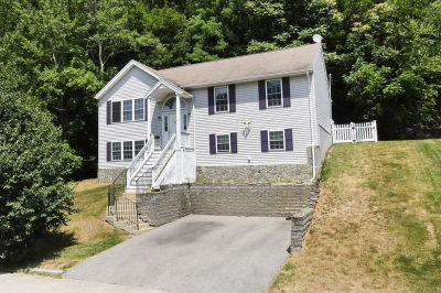 16 Sherwood Rd Worcester, MA 01602