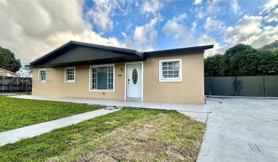 5020 NW 170th St Opa Locka, FL 33055