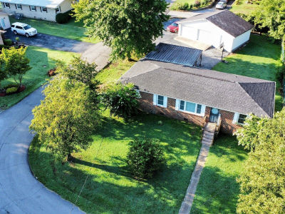 705 Nichols St Pulaski, TN 38478