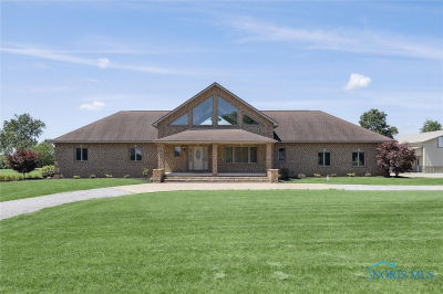 586 N State Route 587 Fostoria, OH 44830