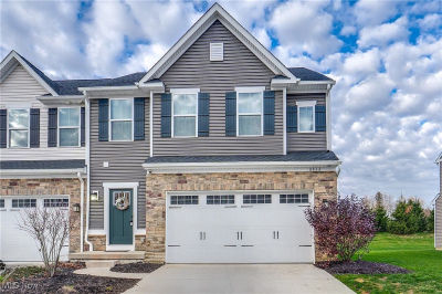 3313 Jackson Park Dr NE Massillon, OH 44646