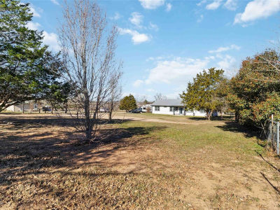 3870 S State Highway 304 Rosanky, TX 78953